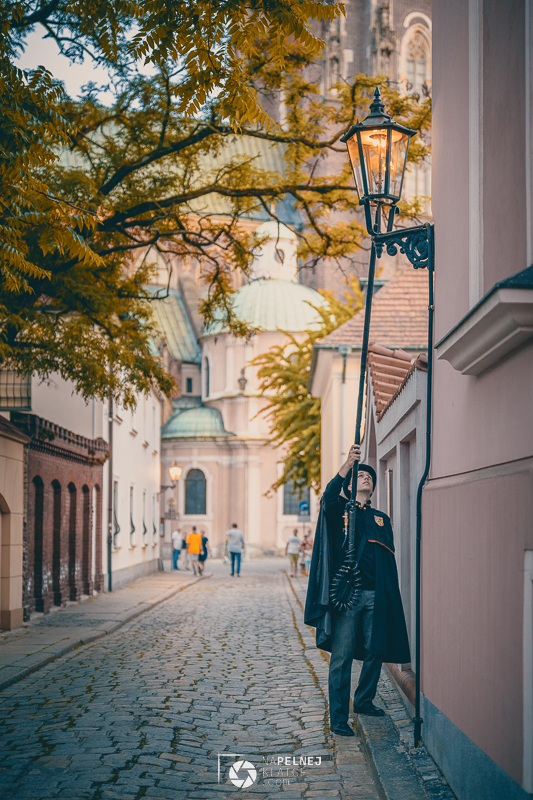 wrocławski latarnik w godzinach pracy